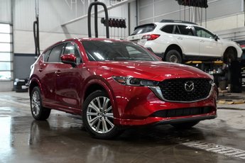 2022 Mazda CX-5 Signature. bancs chauffants, Carplay
