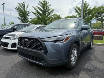 Toyota Corolla Cross LE AWD 2022