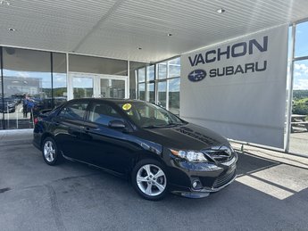Toyota Corolla 4dr Sdn Auto S 2011