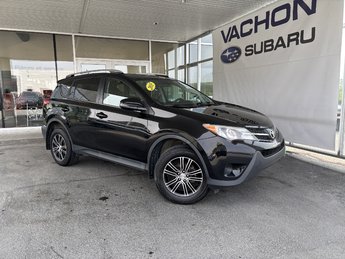 2015 Toyota RAV4 AWD 4dr LE