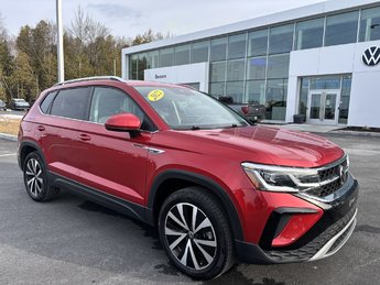Volkswagen Taos Highline 4MOTION 2022