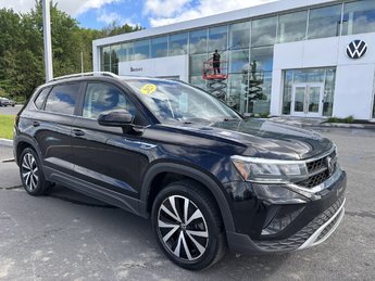 2023 Volkswagen Taos Comfortline 4MOTION -Ltd Avail-