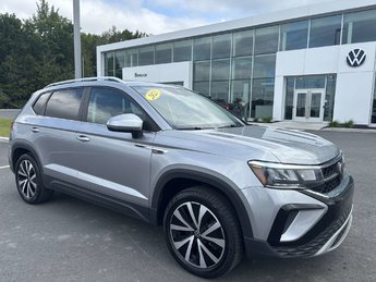 2023 Volkswagen Taos Comfortline 4MOTION -Ltd Avail-