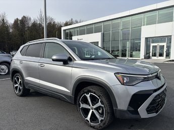 Volkswagen Taos Highline 4MOTION 2025