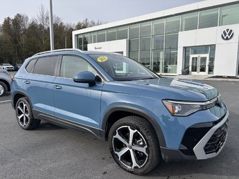 Volkswagen Taos Highline 4MOTION 2025