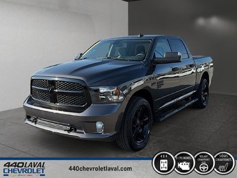 Ram 1500 CLASSIC 4X4 V8 5.7L SEULEMENT 6369 KM 2023