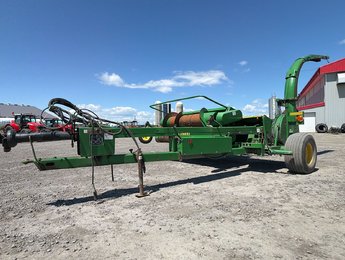 John Deere 3975  2012
