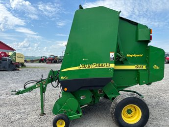 John Deere 582  2006