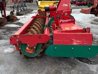 Kverneland NGS 451  2012