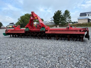 2012 Kverneland NGS 451