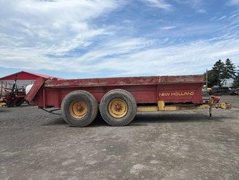 New Holland 679  1980