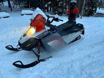 2005 SKI DOO TUNDRA FREEZE