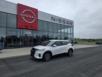 2022 Nissan Kicks SV CVT