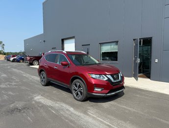 2020 Nissan Rogue SV Tech AWD CVT