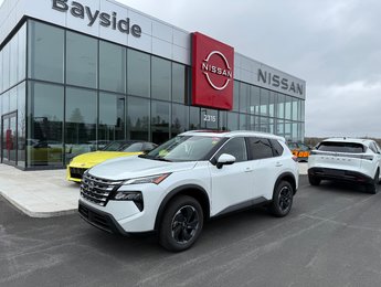 2025 Nissan Rogue AWD SV Moonroof