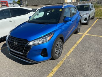 Nissan Kicks Play SV 2025