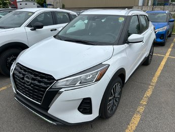 2025 Nissan Kicks Play SV