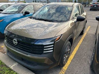 Nissan Kicks S 2025