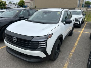 2025 Nissan Kicks S