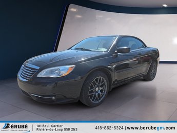 Chrysler 200 Touring 2013