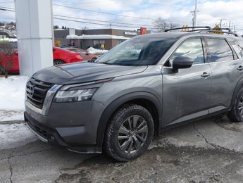 Nissan Pathfinder SV AWD 2022