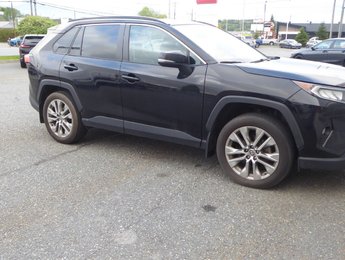 Toyota RAV4 XLE 2021