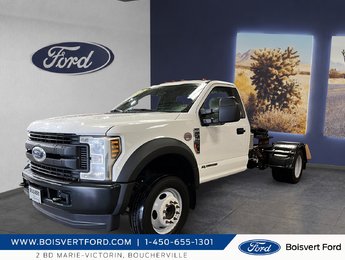 Ford F-550 XL cabine simple 2RM 169 po DCE de 84 po 2019