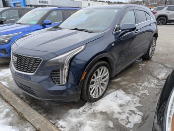 2022 Cadillac XT4 AWD Luxury