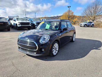 2021 MINI 5 Door Cooper