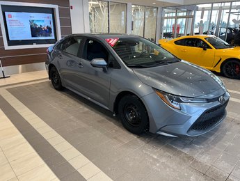 Toyota Corolla LE 2021