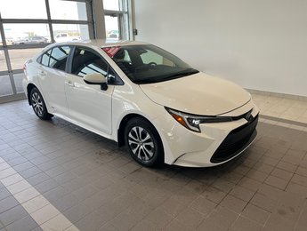 2024 Toyota Corolla LE AWD HYBRIDE
