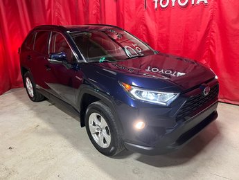 Toyota RAV4 Hybrid XLE 2021