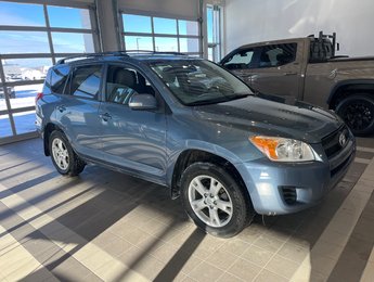 Toyota RAV4 Base 2012