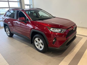 Toyota RAV4 XLE 2021