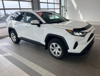Toyota RAV4 LE 2023