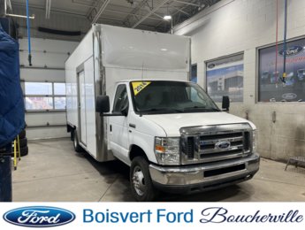 2014 Ford E-450 E-450 Super renforcé 176 po DRW