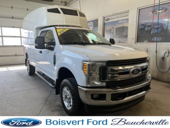 2017 Ford F-250 XLT cabine double 4RM 164 PO