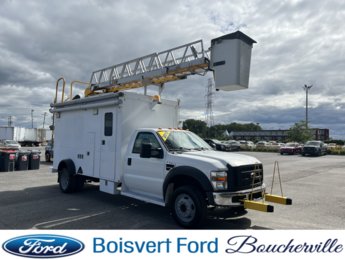 2010 Ford F-550 Cab Super 4RM empat 186po cab à essieu 84po XL