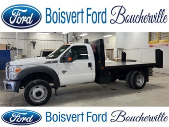 2015 Ford F-550 Cab ord 2RM empat 165po cab à essieu 84p