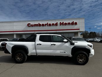 Toyota TACOMA HYBRID 2025