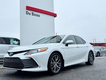 Toyota Camry HYBRIDE XLE / LA VERSION LA PLUS CHÈRE EN 2021 / 2021