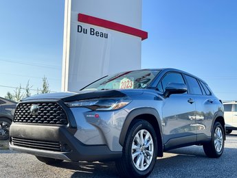 2023 Toyota COROLLA CROSS LE / OUI OUI 4850KM , 1 PROPRIO AGÉE SEULEMENT /