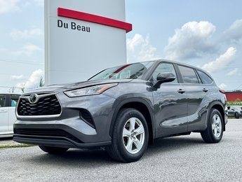 Toyota Highlander LE AWD / BAS KILOS / MEILLEUR VUS SUR LE MARCHÉ / 2023