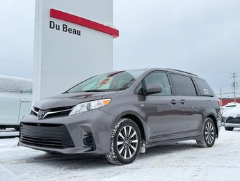 2020 Toyota SIENNA LE AWD