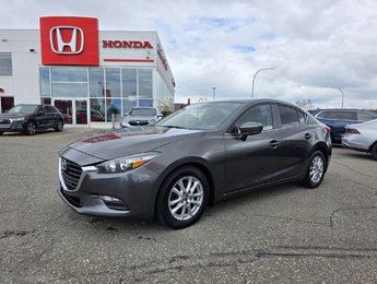 Mazda3  2018