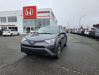 Toyota RAV4 LE 2017