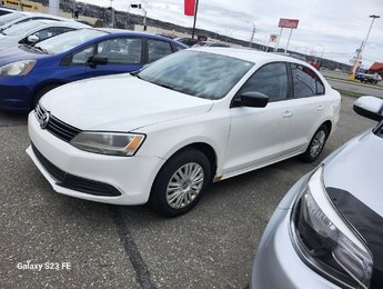 Volkswagen JETTA TRENDLINE  2013