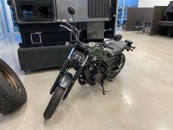 2023 Honda SCL500 Scrambler