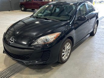 2013  Mazda3 GS-SKY