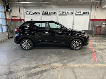 Nissan KICKS PLAY SV 2025